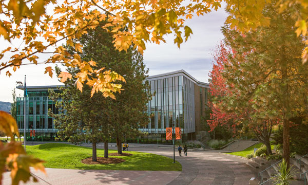 Becas masters Canadá