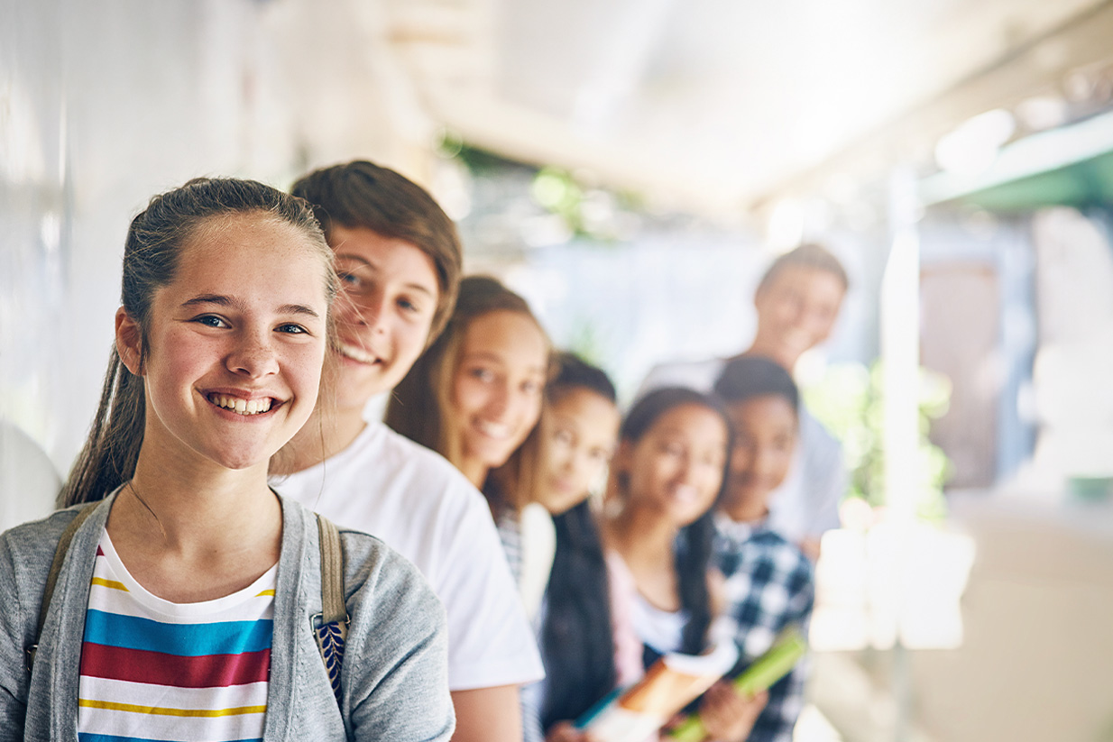 Estudiantes internacionales disfrutando de su año escolar en un High School de Estados Unidos con Awex Education